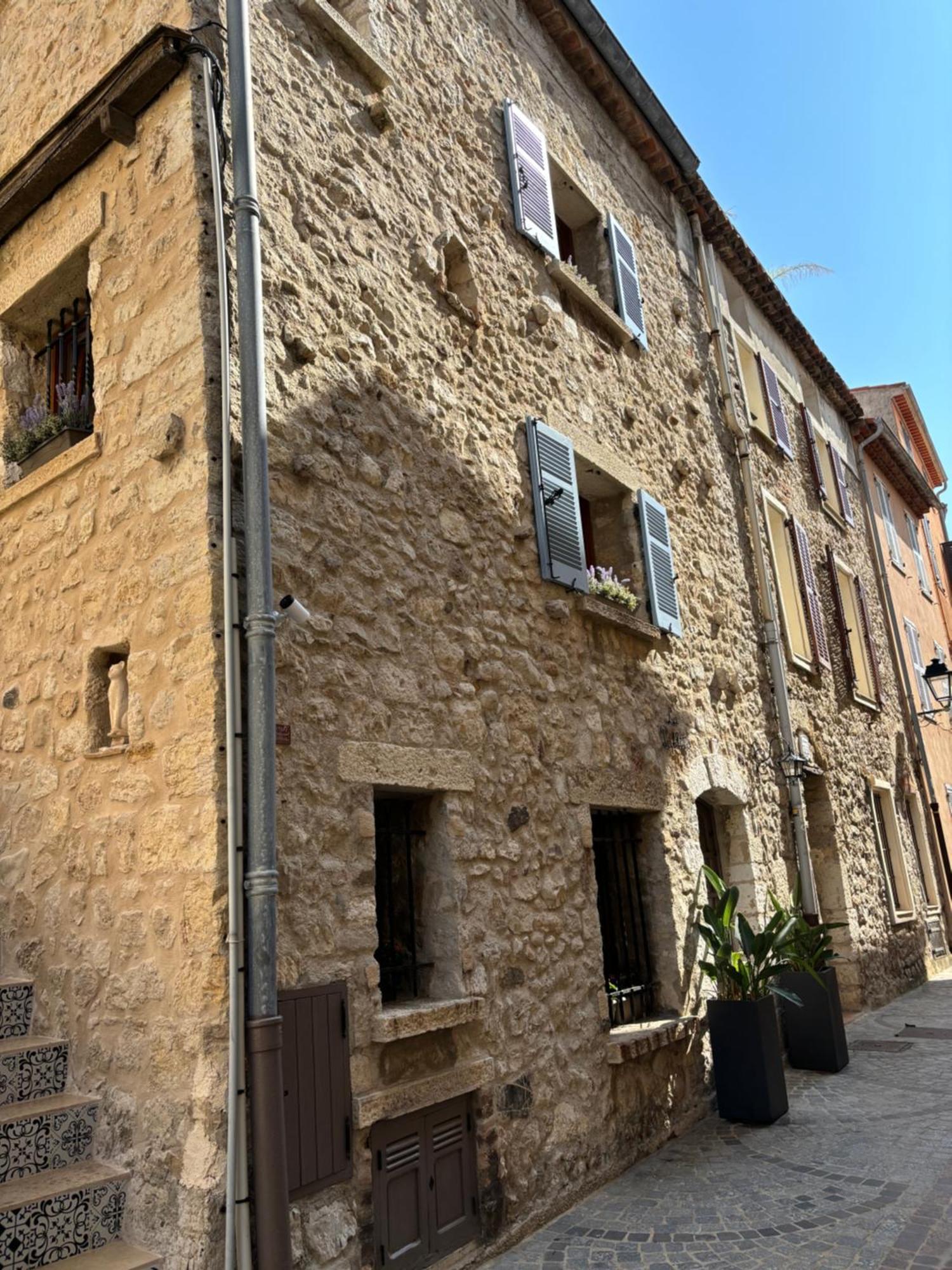 Apartmán La Pablita, Vieil Antibes, Remparts Exteriér fotografie