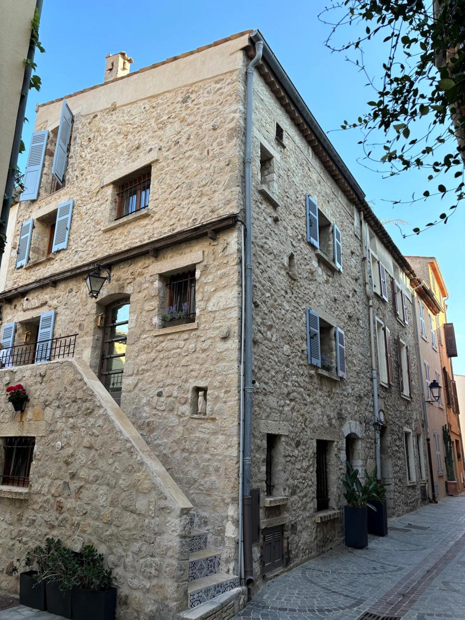 Apartmán La Pablita, Vieil Antibes, Remparts Pokoj fotografie